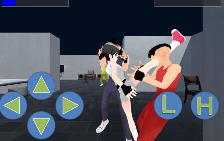 游咔劈木板的女孩